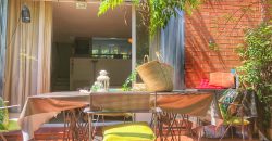 Encantadora casa con jardín, en Can Roses