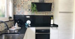 Encantadora casa con jardín, en Can Roses