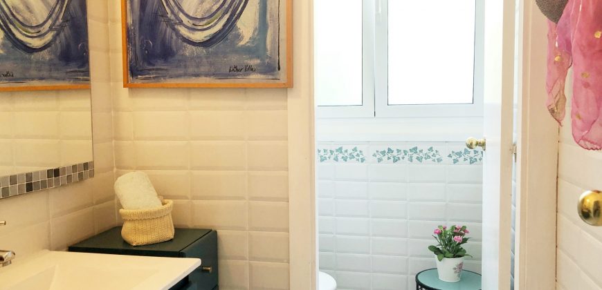 Encantadora casa con jardín, en Can Roses