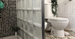 Encantadora casa con jardín, en Can Roses