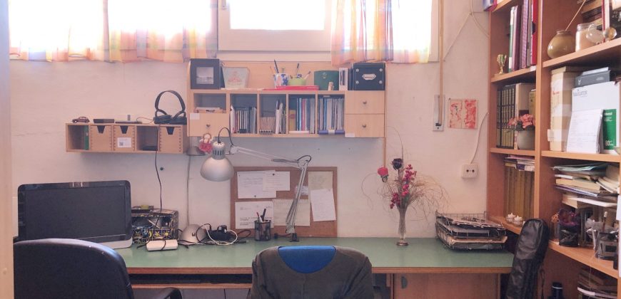 Encantadora casa con jardín, en Can Roses