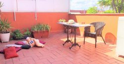 Encantadora casa con jardín, en Can Roses