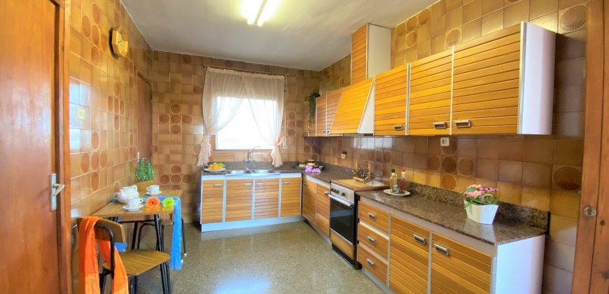 Casa en Can Mir en una sola planta, con jardín y piscina