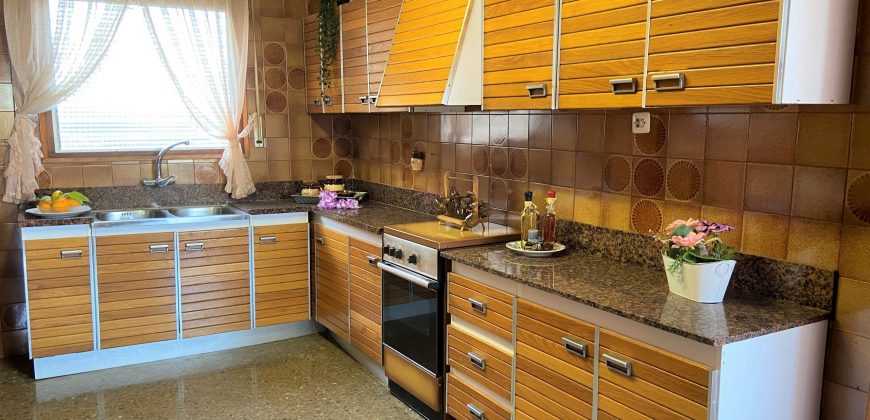 Casa en Can Mir en una sola planta, con jardín y piscina