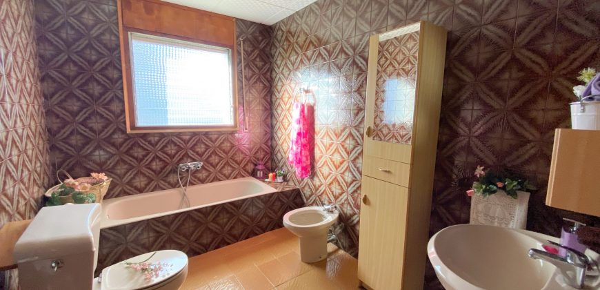 Casa en Can Mir en una sola planta, con jardín y piscina