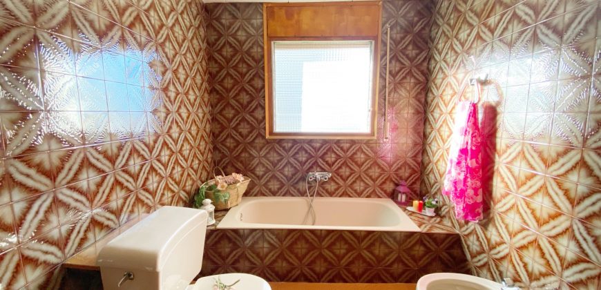 Casa en Can Mir en una sola planta, con jardín y piscina