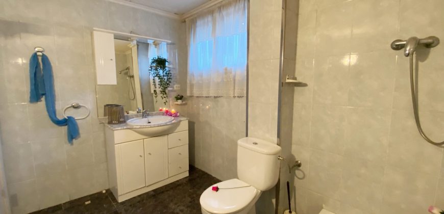 Casa en Can Mir en una sola planta, con jardín y piscina