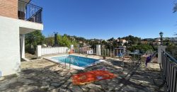 Casa en Can Mir en una sola planta, con jardín y piscina