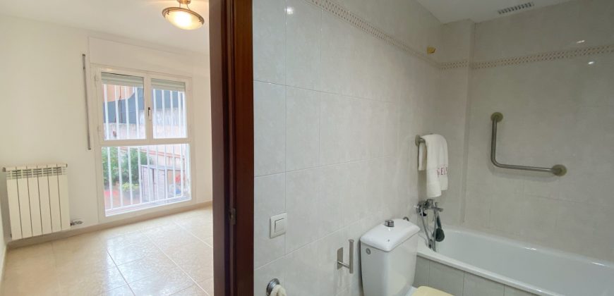 Acogedor, luminoso y bien ubicado