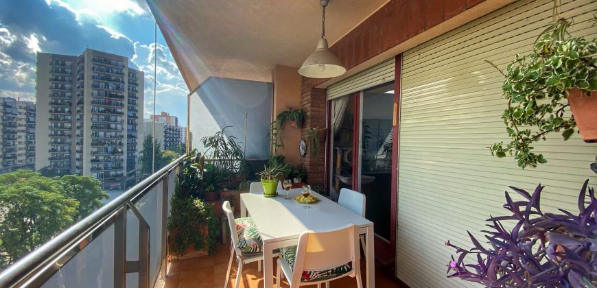 Piso amplio y luminoso con bonitas vistas