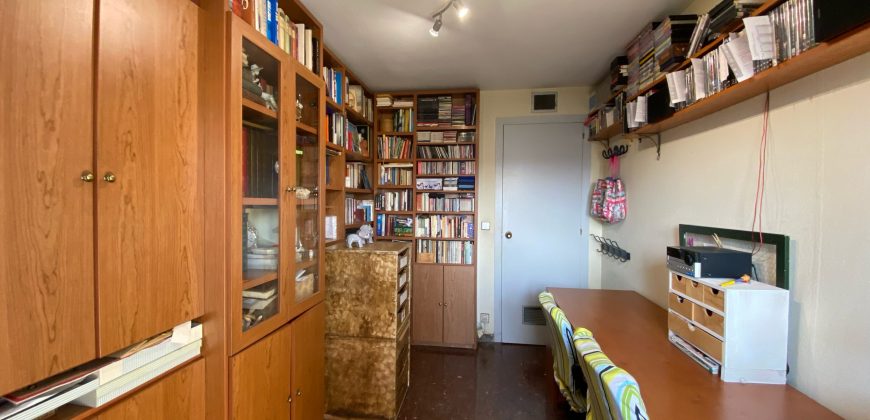 Piso amplio y luminoso con bonitas vistas