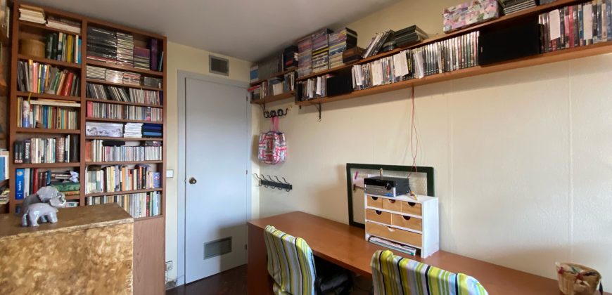 Piso amplio y luminoso con bonitas vistas