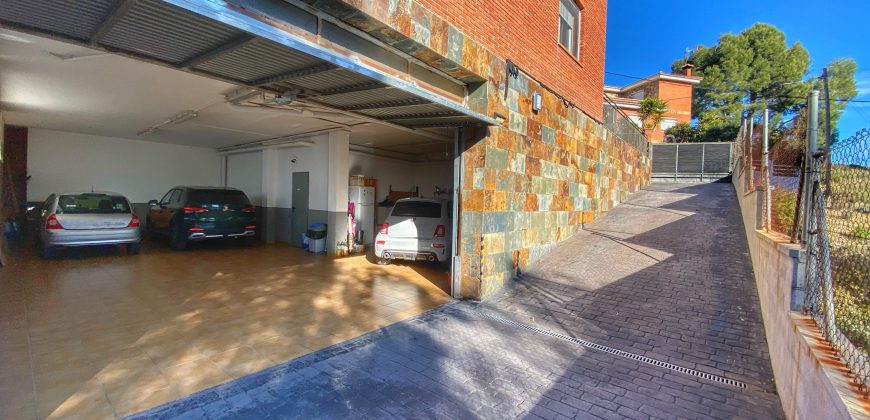 Impecable casa unifamiliar en Vallés Park