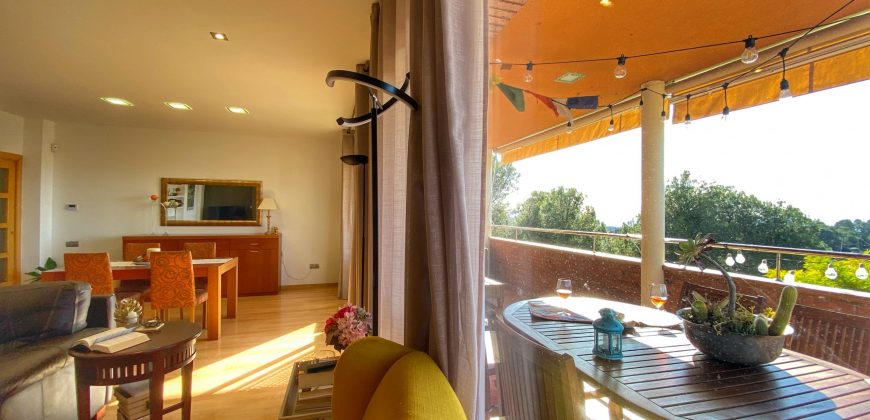 Impecable casa unifamiliar en Vallés Park