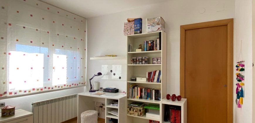 Impecable casa unifamiliar en Vallés Park