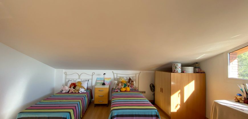 Impecable casa unifamiliar en Vallés Park