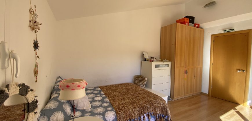Impecable casa unifamiliar en Vallés Park