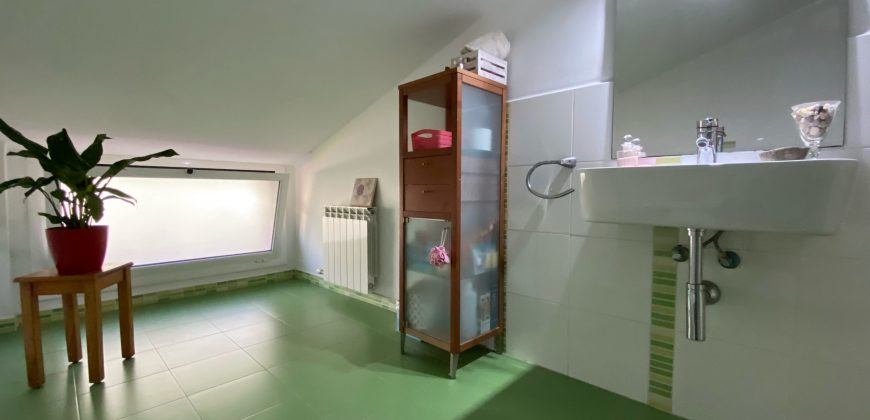 Impecable casa unifamiliar en Vallés Park